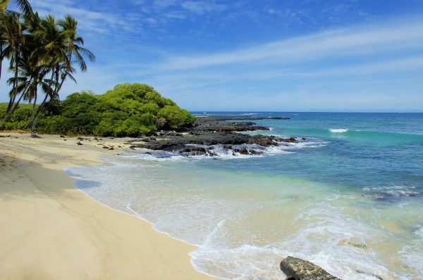 lavapix.com-Kekaha-Kai-bch-2nr-600x398.jpg